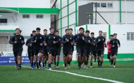 الملك حمد بن عيسى آل خليفة يكرم الرئيس السيسي لدى مغادرته البحرين