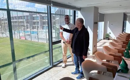 أبو ريدة يشرف على التحضيرات النهائية لاستقبال المنتخب الوطني في مركز المنتخبات