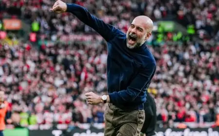 جوارديولا يحقق اللقب 40 ويتفوق على أساطير التدريب في إنجلترا