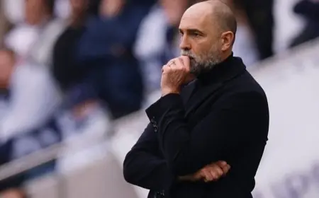 إيغور تودور مدرب توتنهام في حداد لكن لم يتهرب من الصحفيين