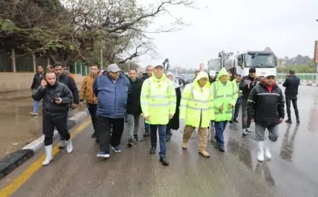 محافظ القاهرة يقوم بجولة لمتابعة شفط مياه الأمطار ويعلن رفع الاستعدادات للدرجة القصوى