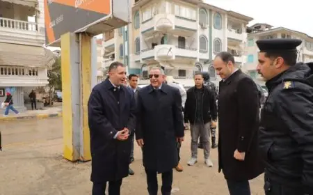 محافظ دمياط يتفقد جاهزية الفرق الفنية وسيارات الكسح لمواجهة الطقس السيئ ميدانيًا