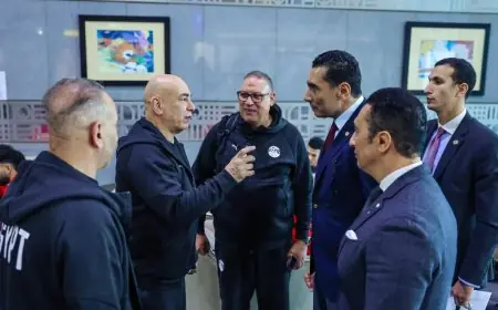 بعثة منتخب مصر تصل إلى جدة لمواجهة السعودية في مباراة ودية مرتقبة