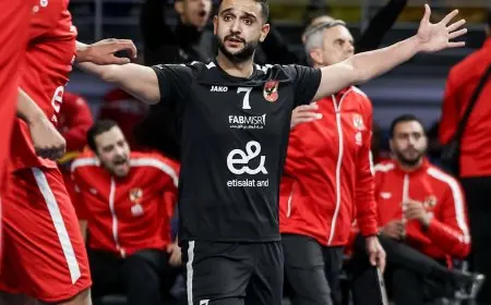 محمد رمضان يؤكد أن طائرة الأهلي تسير بثبات نحو البطولات