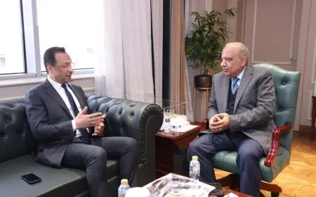 بحث مشترك بين وزيري الكهرباء المتجددة والاتصالات لتعزيز الاستثمارات في صناعة مراكز البيانات