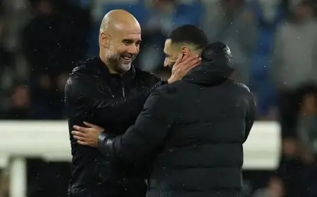 جوارديولا يعلق بقوة على مغادرة محمد صلاح لنادي ليفربول