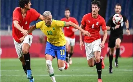 قنصل مصر يلتقي ببعثة منتخب الناشئين في ليبيا والفراعنة يرتدون الزي الأبيض في مواجهة تونس