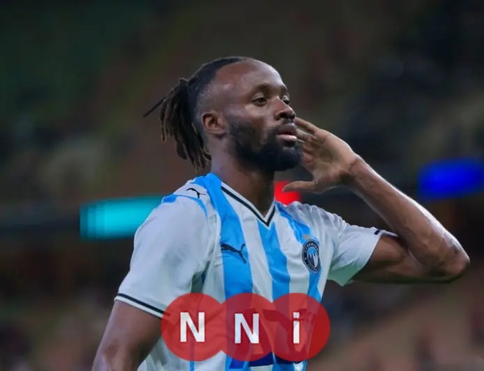 بيراميدز يمدد عقد فيستون ماييلي لموسمين جديدين