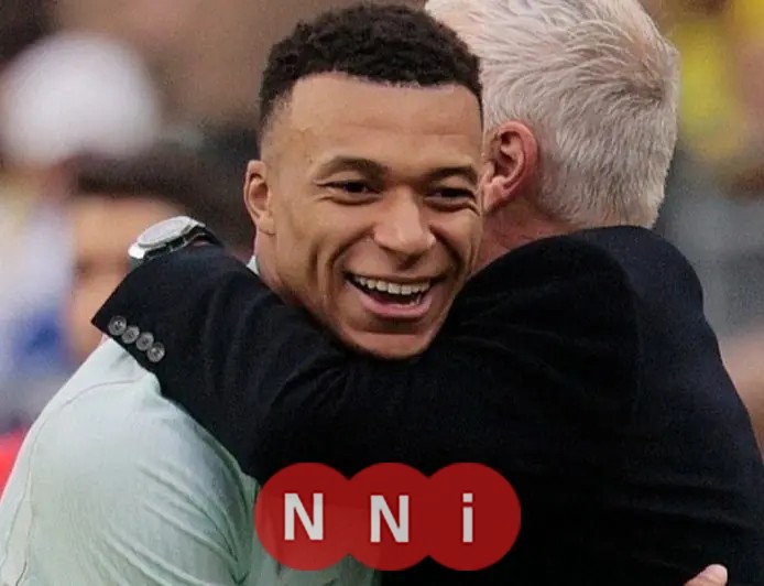 فرنسا تتفوق على البرازيل بالرغم من طرد أوباميكانو