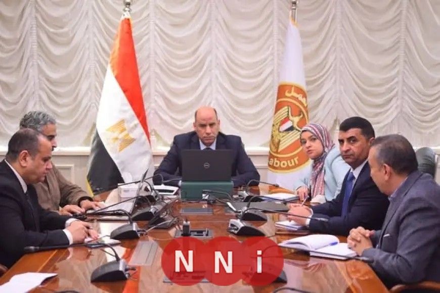 وزير العمل يتابع باستمرار أوضاع العمال المصريين بالخارج وسط الأحداث الجارية