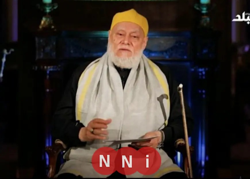 علي جمعة يوضح حكم الذكر الجماعي بعد صلاتي الجمعة والعشاء