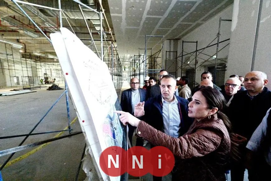 وزيرة الإسكان تستكشف مركز المؤتمرات والمعارض وأبراج بحيرات الداون تاون في العلمين الجديدة