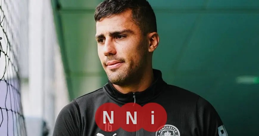 حكم مباراة مانشستر سيتي وتوتنهام يفرض غرامة 80 ألف جنيه إسترليني على رودري