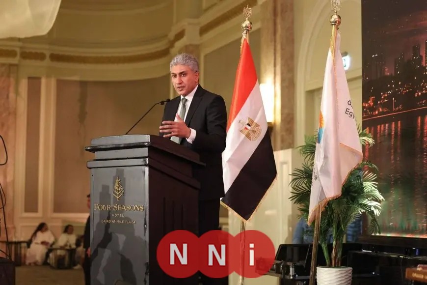 وزير السياحة يعلن خطة متطورة لتعزيز الترويج للمقاصد السياحية في مصر