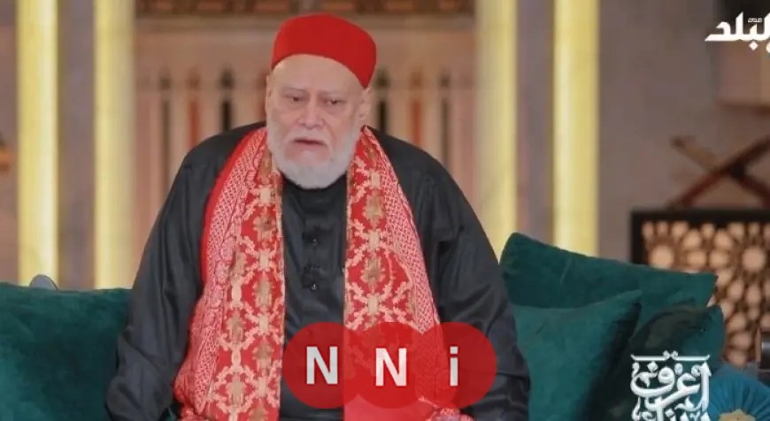 علي جمعة يتحدث بدموع عن الفهم الخاطئ لله ومعاملة الناس له كصديق فقط