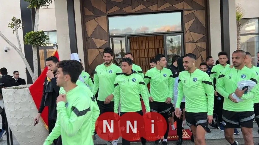 بعثة بيراميدز تؤدي صلاة الجمعة في الرباط استعدادًا لمواجهة حاسمة مع الجيش الملكي