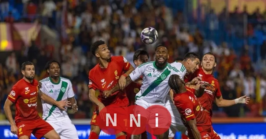 تركي العمار يتألق كأفضل لاعب في مباراة القادسية والأهلي وإداورد ميندي يخيب الآمال