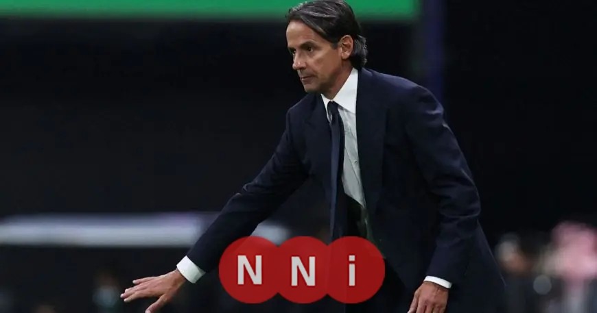 سيموني إنزاغي يعبر عن استيائه من أداء الهلال في الشوط الأول ويعترض على قرارات التحكيم