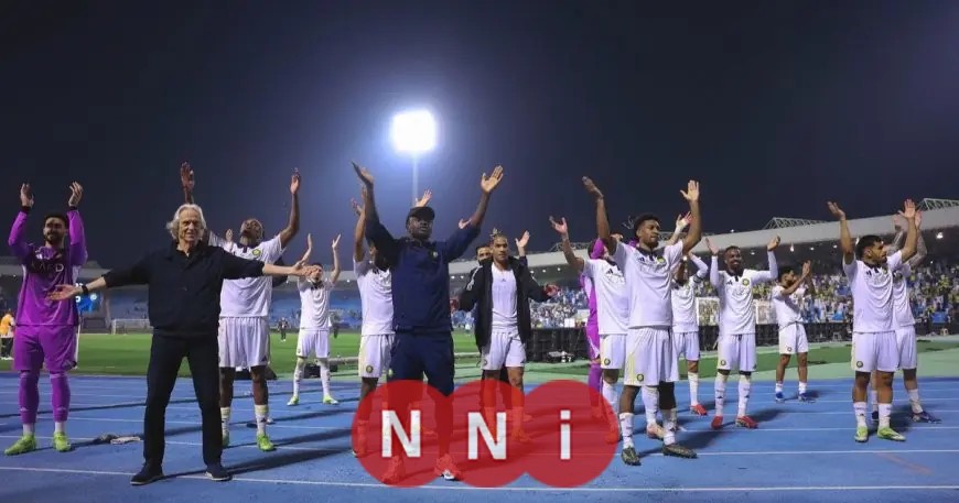 رونالدو يحتفي بانتصار النصر على الخليج: فخور بالفريق ونستمر في السعي للتقدّم