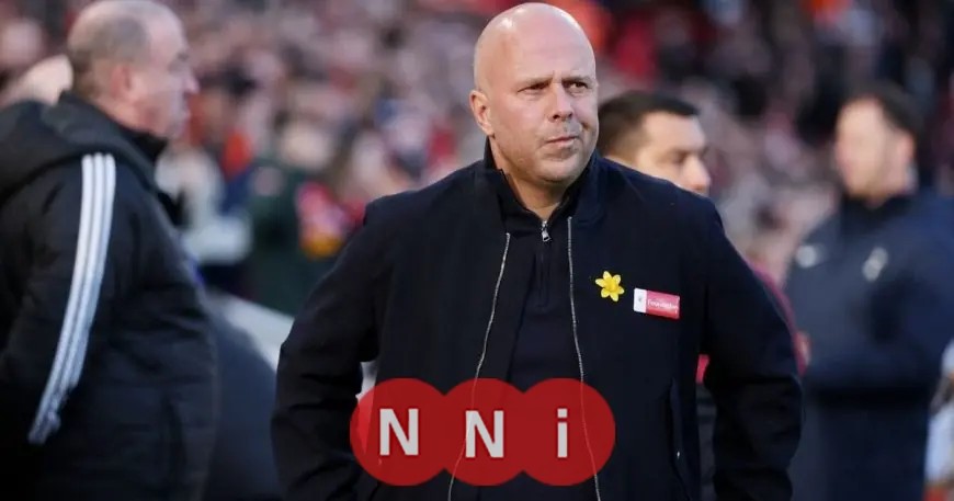 استياء سلوت من ضعف فعالية ليفربول أمام توتنهام رغم كثرة الفرص