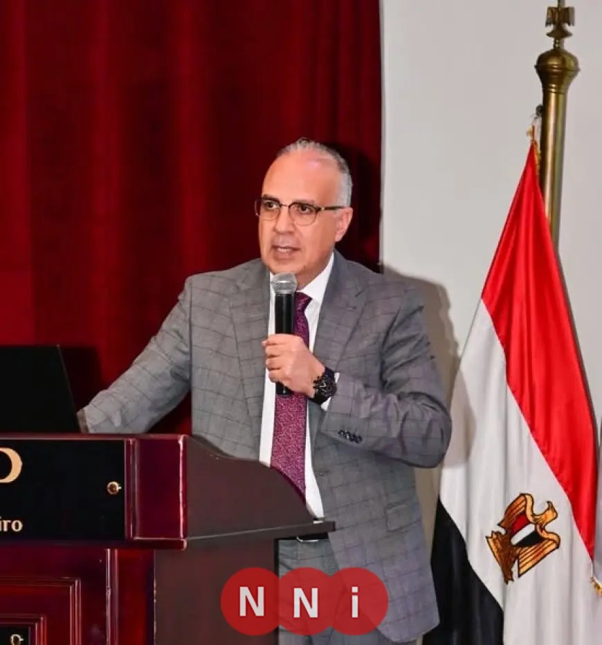 مسؤولو الري يقومون بجولات دورية لمراقبة مناسيب المياه والتصرفات في المواقع المختلفة