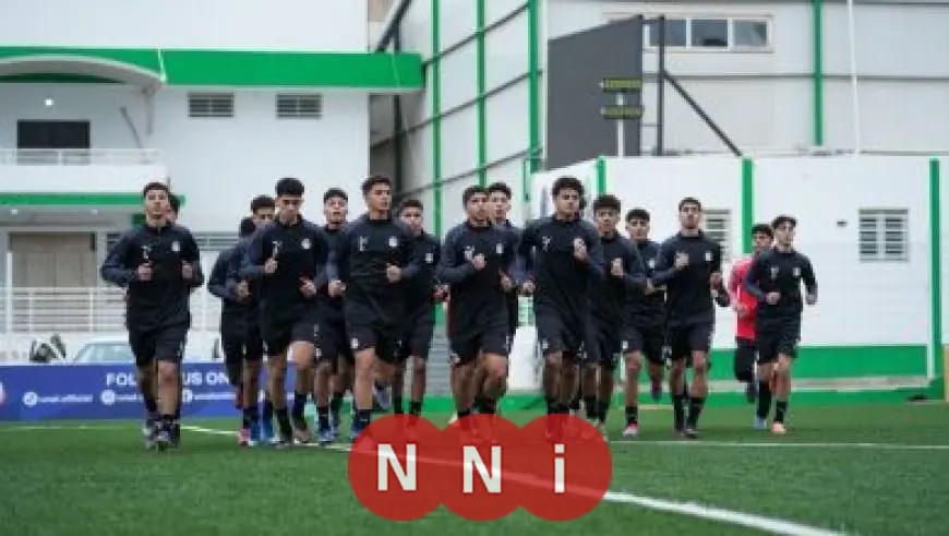 الملك حمد بن عيسى آل خليفة يكرم الرئيس السيسي لدى مغادرته البحرين