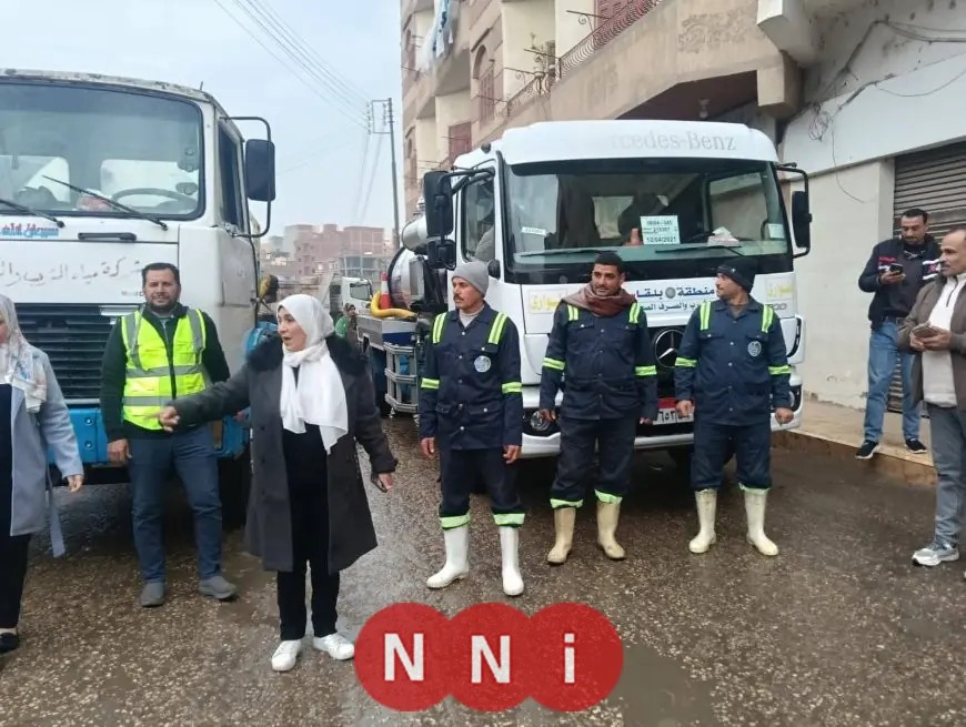 محافظ الدقهلية يواصل مراقبة جهود الوحدات المحلية في إزالة تجمعات مياه الأمطار على مدار الساعة