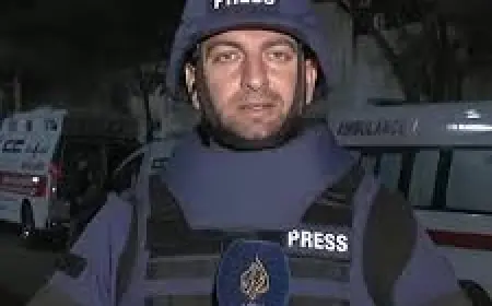 استهداف صحفي فلسطيني: إسرائيل تغتال محمد وشاح في غزة عبر قصف سيارته