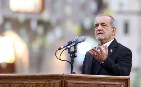 الرئيس الإيراني يشيد بوقف إطلاق النار الذي تحقق بدعم الشعب في الميدان