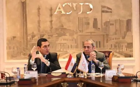 لقاء مثمر بين وزير الرياضة ورئيس شركة العاصمة الإدارية