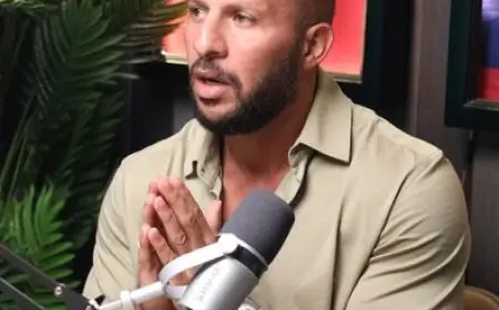 أحمد غانم سلطان يكشف كيف أن حكم مباراة الزمالك وبتروجيت ساعدنا في الفوز بالدوري 2011