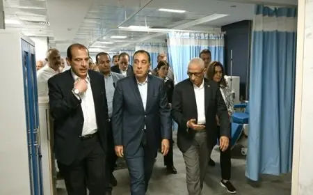 رئيس الوزراء مدبولي يزور مبنى الغسيل الكلوي الحديث في مستشفى العريش العام