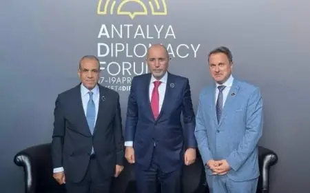 وزير الخارجية يعزز العلاقات الثنائية بلقاء وزيري خارجية الأردن ولوكسمبورج في منتدى أنطاليا الدبلوماسي