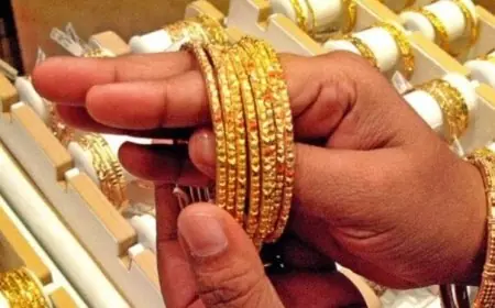 عيار 21 يحقق رقمًا قياسيًا جديدًا.. تفاصيل سعر الذهب اليوم الخميس 23 أبريل 2026