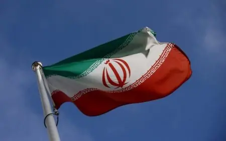 استئناف تدريجي للملاحة الجوية في إيران مع تشغيل بعض المطارات