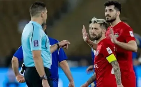 الاتحاد الإماراتي يطالب بإعادة مباراة شباب الأهلي وماتشيدا في دوري أبطال آسيا للنخبة لتعزيز المنافسة