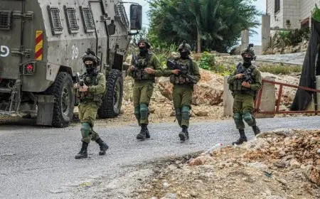 رئيس حكومة لبنان يؤكد أن الانسحاب الكامل للقوات الإسرائيلية شرط أساسي لأي اتفاق