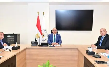 وزير الري يستعرض جهود حماية المنشآت المائية التاريخية الثمينة التابعة للوزارة
