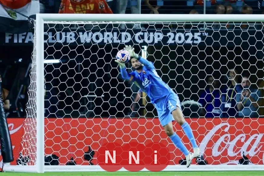 عقوبة الشناوي المنتظرة بعد مشاجرة مع حكم مباراة سيراميكا كليوباترا تهدد مشاركته في كأس العالم