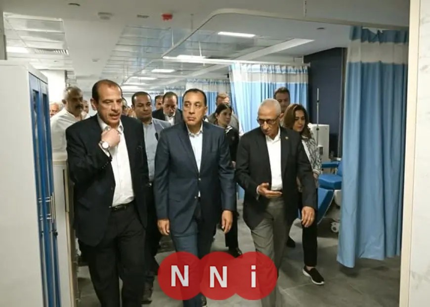 رئيس الوزراء مدبولي يزور مبنى الغسيل الكلوي الحديث في مستشفى العريش العام