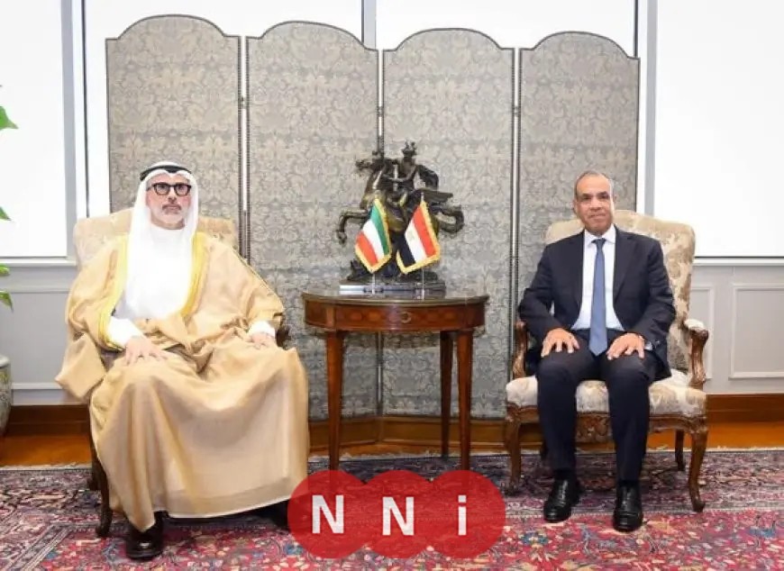 لقاء وزير الخارجية بنظيره الكويتي لبحث آخر تطورات الأوضاع في المنطقة