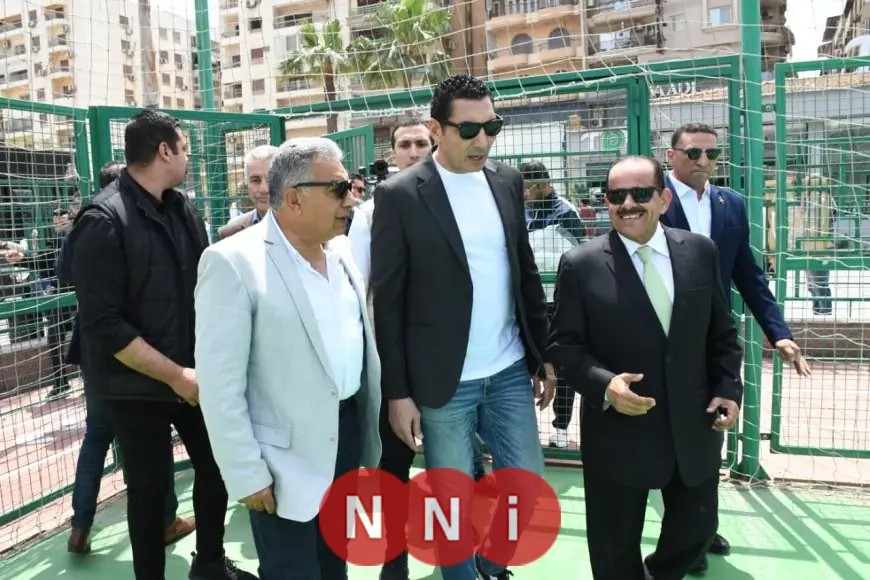 وزير الرياضة ومحافظ الدقهلية يزوران مركز شباب قولنجيل ويفتتحان ملعبًا قانونيًا حديثًا فيه