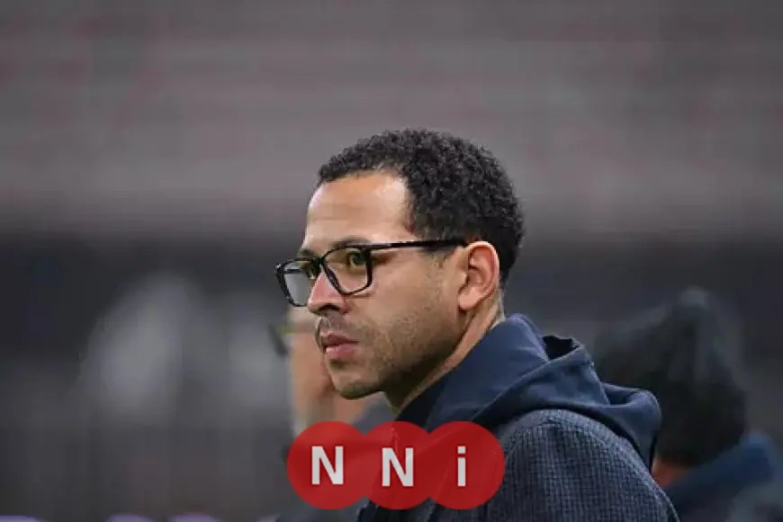 تشيلسي يقيل مدربه ليام روزينيور نتيجة تدهور الأداء والنتائج