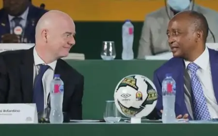 أعضاء كاف بالإجماع يدعمون إنفانتينو لرئاسة الفيفا مجددًا