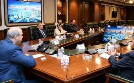وزير الطيران يناقش مع وفد شركة SITA أحدث التطورات العالمية في تكنولوجيا المطارات