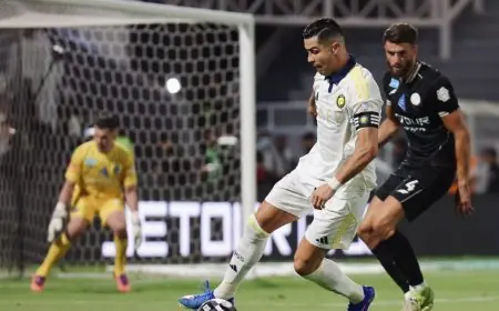 النصر يكتسح الشباب برباعية مذهلة ويؤكد صدارته للدوري السعودي