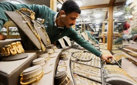 تراجع أسعار الذهب في مصر مع انخفاض الدولار هل تواصل الانخفاض؟