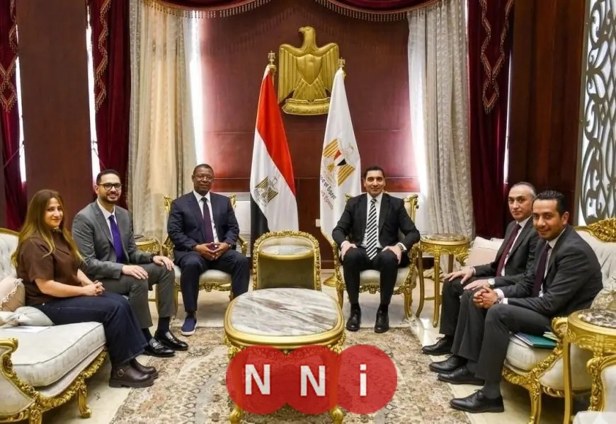 لقاء مثمر بين وزير الرياضة ورئيس الاتحاد الافريقي للجودو لتعزيز التعاون المشترك
