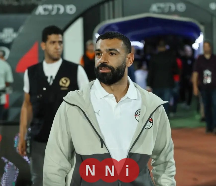 محمد صلاح يدعم المنتخب الوطني من المدرجات في المباراة الودية ضد روسيا