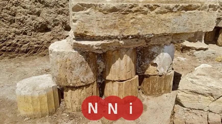 اكتشاف أثري مذهل في مصر: خرطوش سنوسرت الثالث وجمال رأس تمثال أفروديت